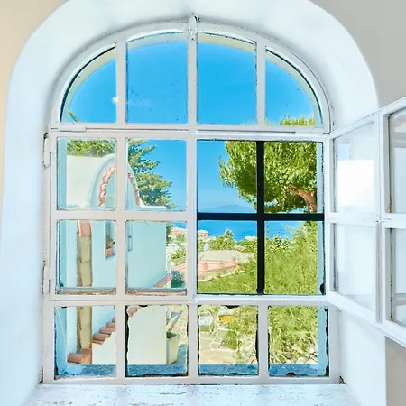 Apartment Casa Alessandra By Napoliapartments